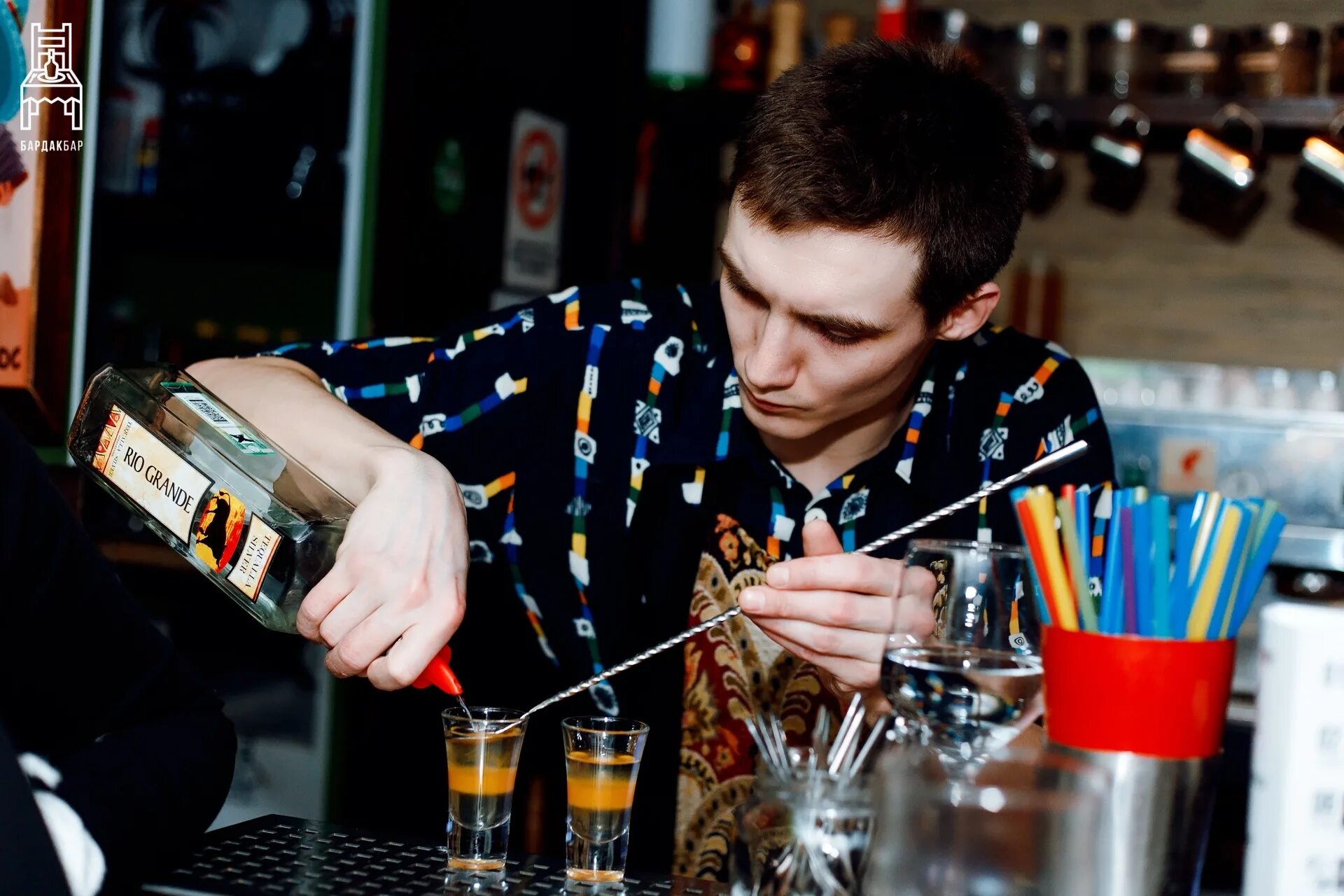 Бардак армавир бар. Бардак бар. Бардак южно-сахалинск клуб. Бардак южно-сахалинск. Бардак югорск.