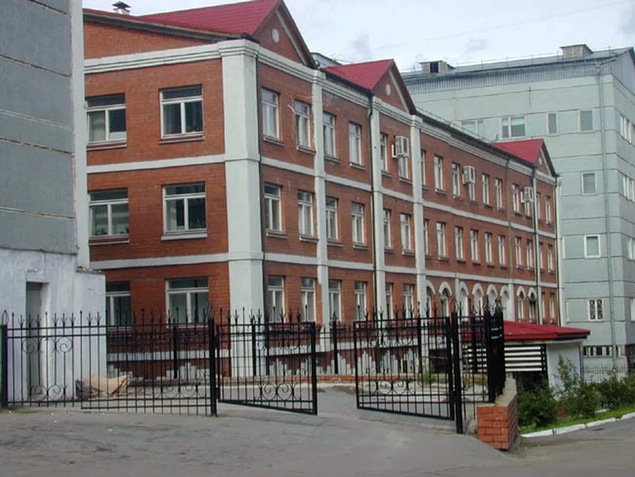 Иркутск дом улица маяковского. Маяковского 12 казань. Маяковского иркутск. 11. Маяковского 2 иркутск.