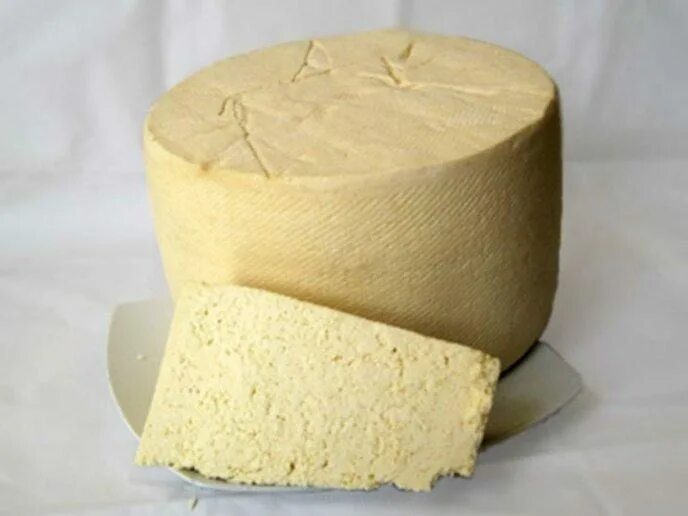 Сыр из молока и сычужного фермента. Сыр котиха. сычужный сыр. сыр твердый. твердые сычужные сыры.