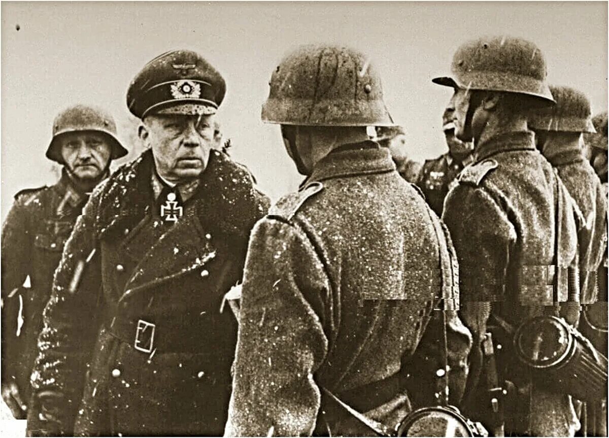 Центр вермахта. Готхард хейнрици. хейнрици генерал вермахта. готхард хейнрици немецкий военачальник. генерал пехоты горхард хейнрици.
