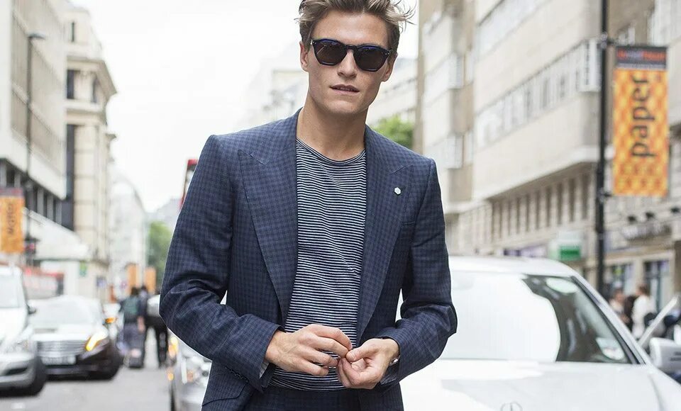 Casual suit. Modern casual suit man. modern menswear kit. menswear social media. suit under coat.
