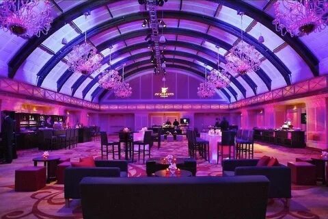 Lounge party