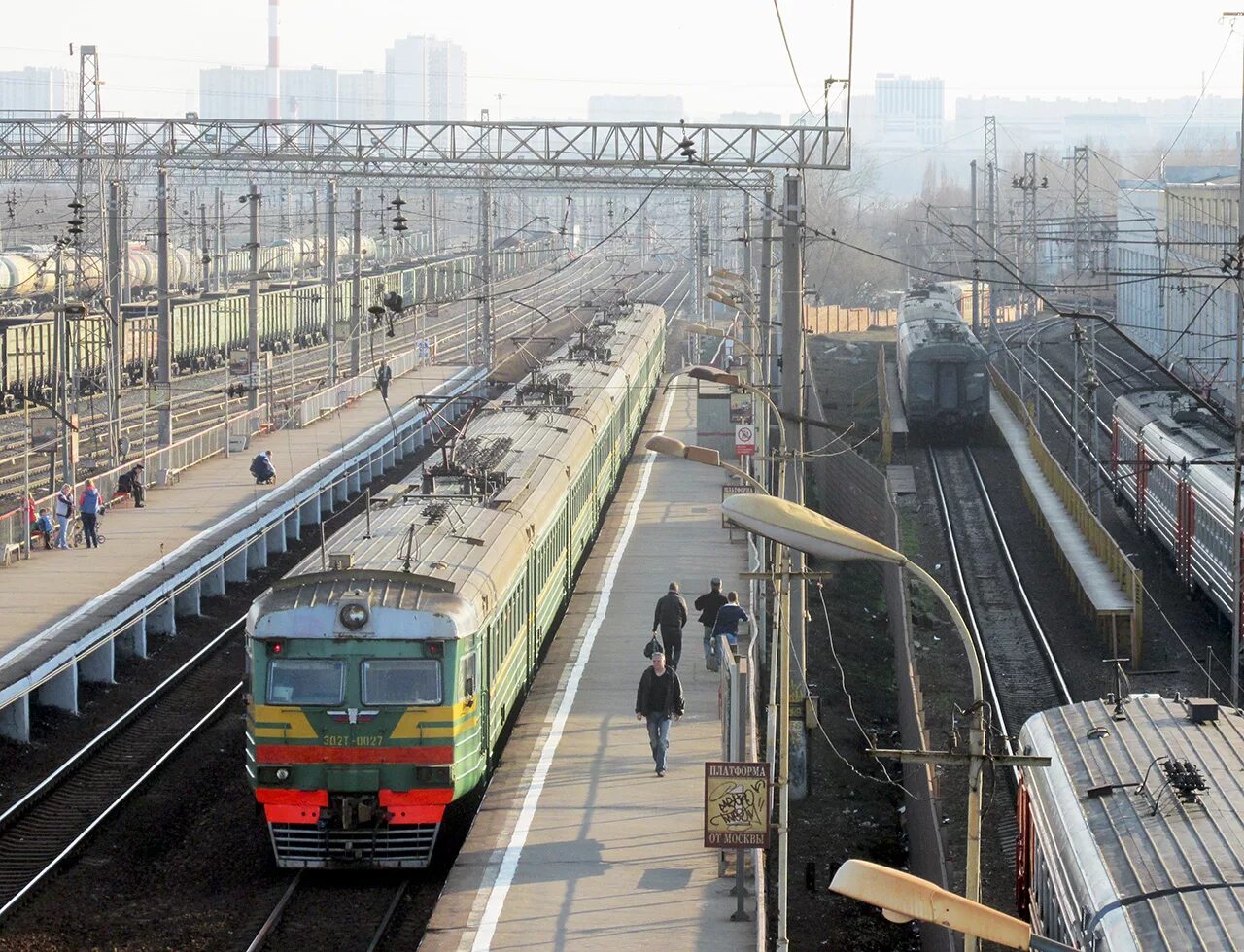 царицыно жд станция. станция мцд царицыно. железнодорожная платформа царицыно. старый вокзал в царицыно. станция царицыно платформа.