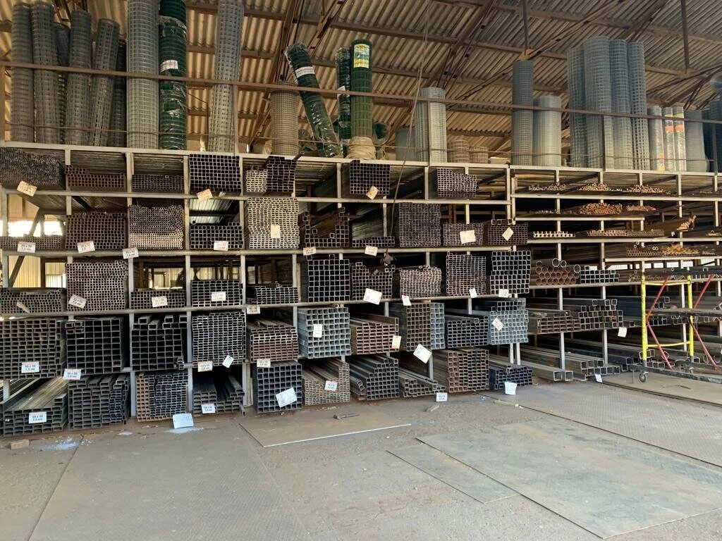 Труба вгп 76х3. Черный металлопрокат. Металлопрокат ассортимент. Умк сталь завод тюмень. Сотовой металлопрокат.