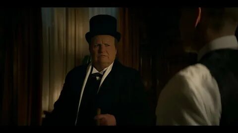 С ней много времени проводил уинстон