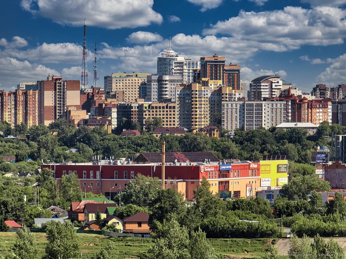 Приличный город. Тюмень лучший город России. Тюмень виды города. Современная Тюмень. Красивые районы Тюмени.