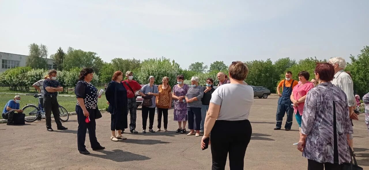 Погода село пристанское. Встреча депутата с избирателями. Село Пристанское Таврический район Омская область. Пристанское сельское поселение Таврического района Омской области.