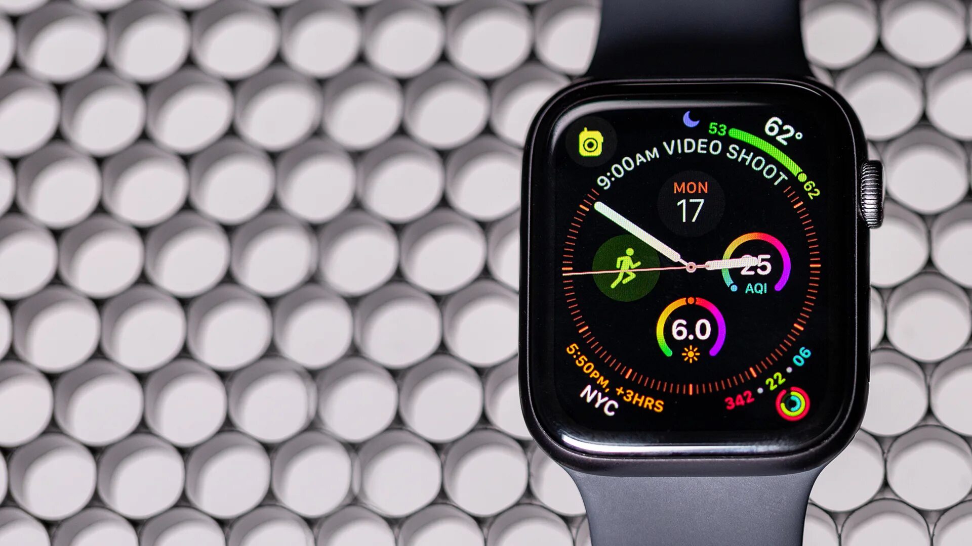 Watch series is. Эппл вотч 4. Apple watch Series 6. Apple watch 5 процессор. Циферблаты для Apple watch.