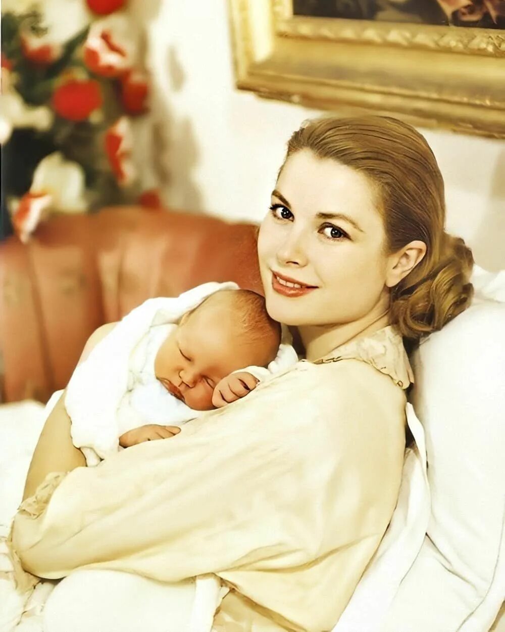 Дети грейс келли. Принцесса Монако Грейс Келли. Грейс Келли с детьми. Княгиня Монако Грейс Келли. Дети принцессы Монако Грейс Келли.