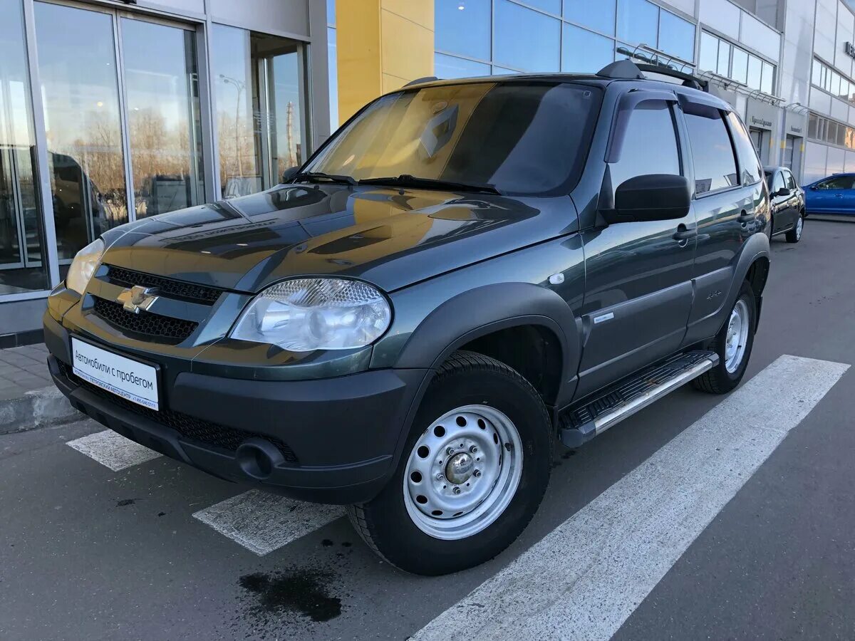 Купить ниву шевроле с завода цена. Нива Шевроле с787ра152. Chevrolet Niva 1. Нива Шевроле 2021. Нива Шевроле 2012.