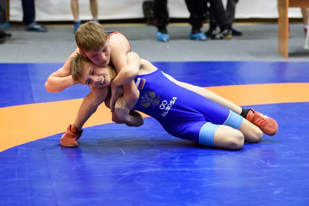 Мальчики. Мальчики вольная борьба. Греко римская борьба соревнования. Битва юношей. Гарикаримская борьба дети.