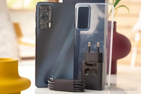 Motorola edge 20