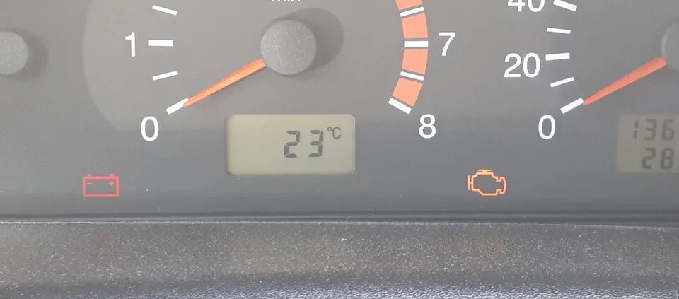 Температура показывает неправильно на ваз. Температура показывает неправильно на ваз. Датчик температуры приборной панели 2114. Температура показывает неправильно на ваз. Шкала температуры ваз 2114.