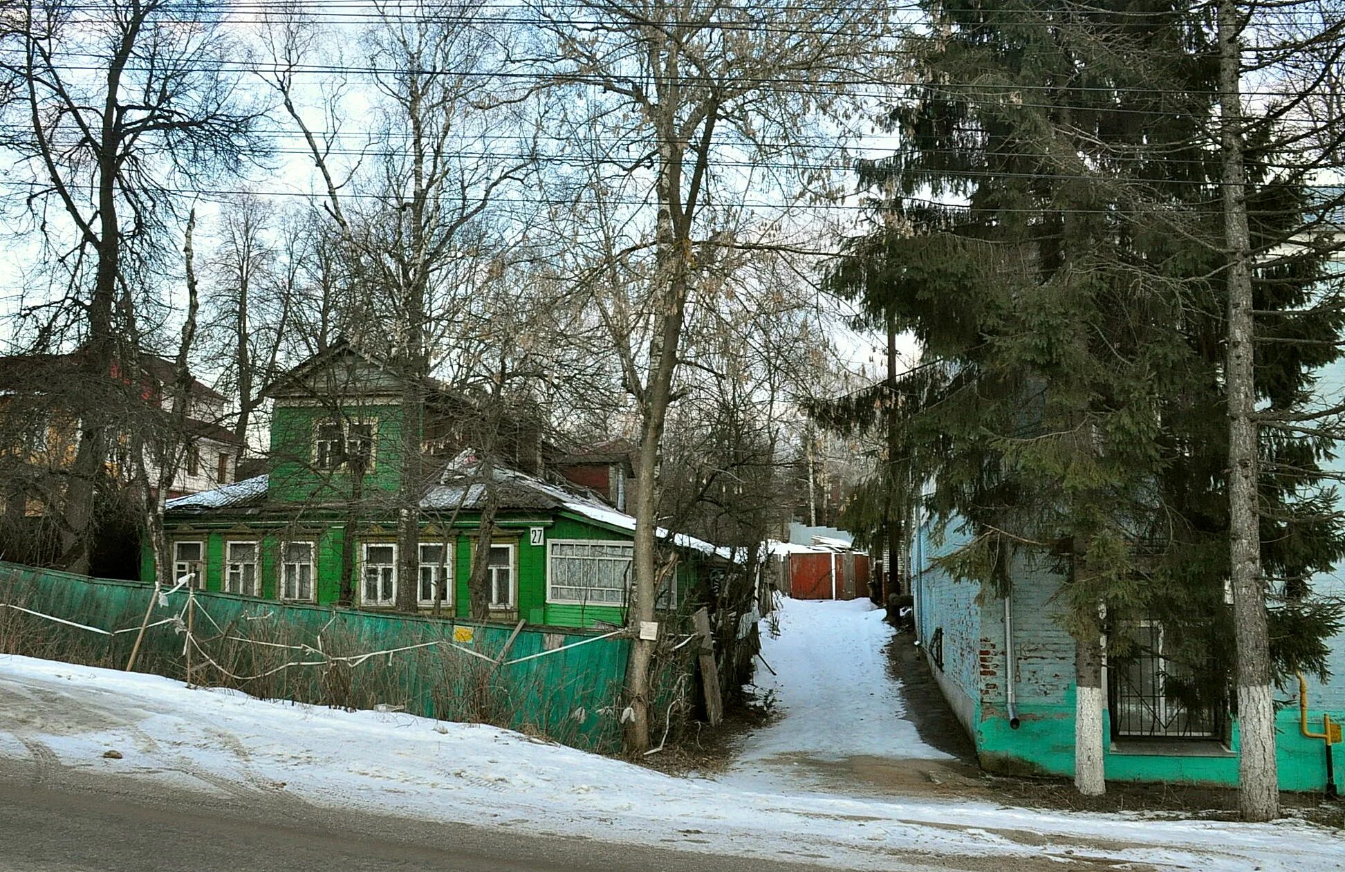 Пионерская улица купить. Сергиев Посад улочки Сергиева. Улица Пионерская Сергиев Посад. Загорск Сергиев Посад. Загорск ул. Пионерская дом Флоренского.