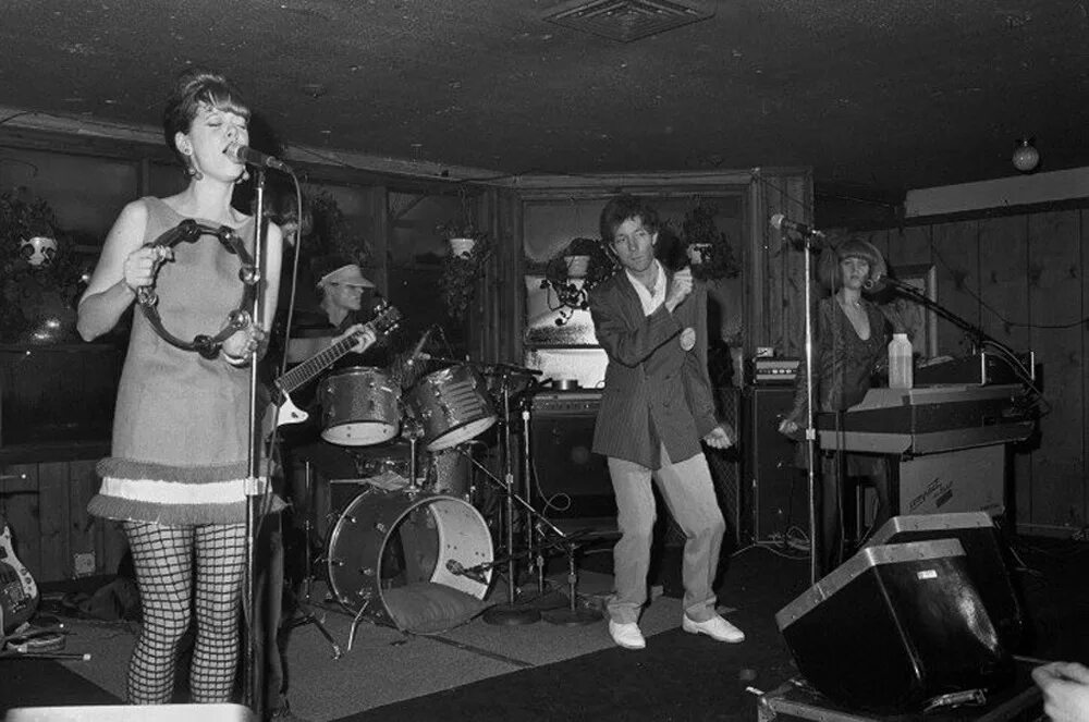 Funplex the b-52s. Песни группы 52. The b-52's. B 52's "b 52's". The-b-52s синди уилсон.
