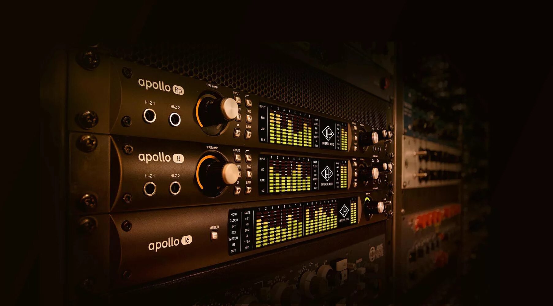 Uad apollo 8. 1176 компрессор vst. Ua audio. Компрессор uad ua 1176. Universal audio преамп.
