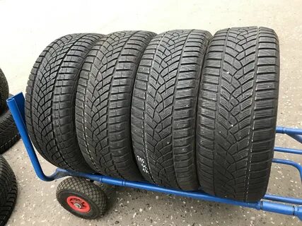 Goodyear 215 55 r17