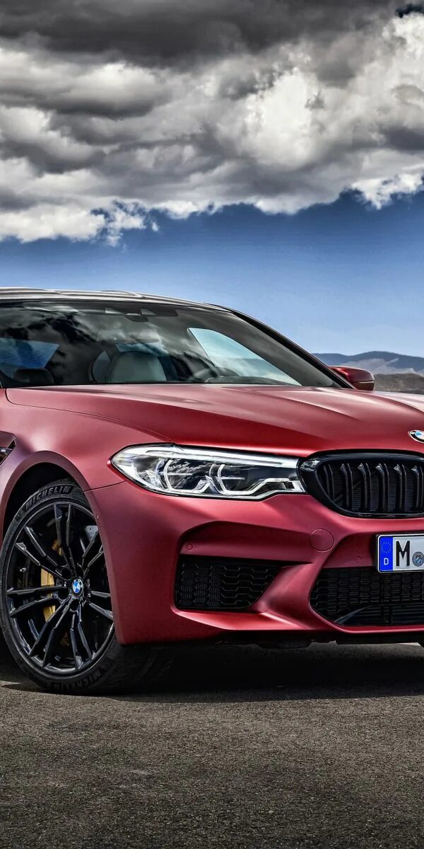 BMW f90. BMW м5 f90. BMW m5 2017. БМВ м5 2018.