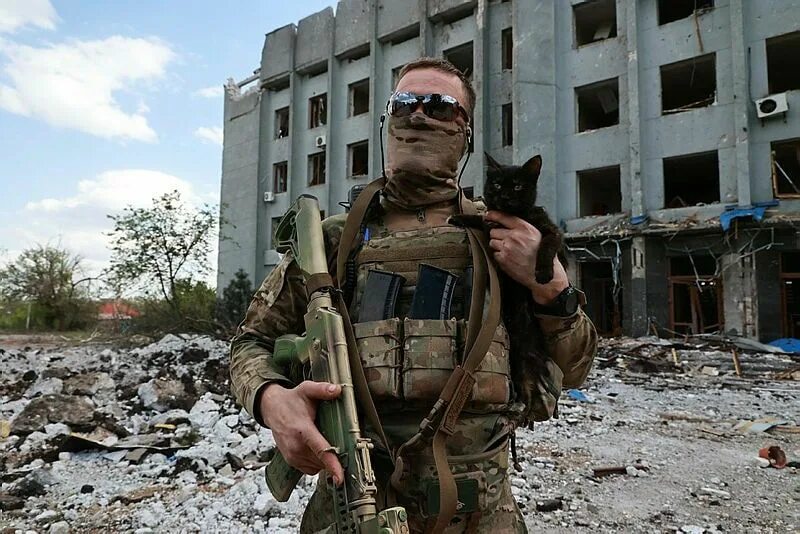 Всу украины нацбаты. Российские военные на донбассе. Бмп 1 басурманин на украине. Донбас 1. Восстановление донецка.