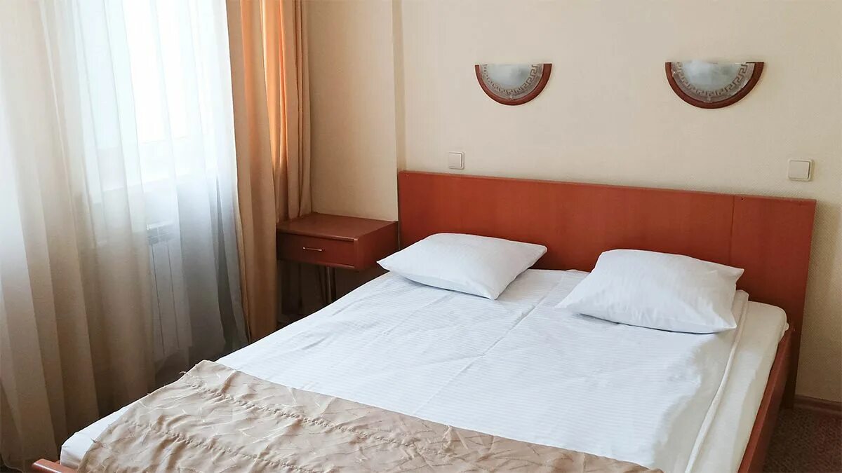 Smart hotel кдо новокузнецк. Смарт отель кдо новосибирск. Смарт отель новосибирск. Смарт отель новосибирск. Садовая 19 гостиница новосибирск.