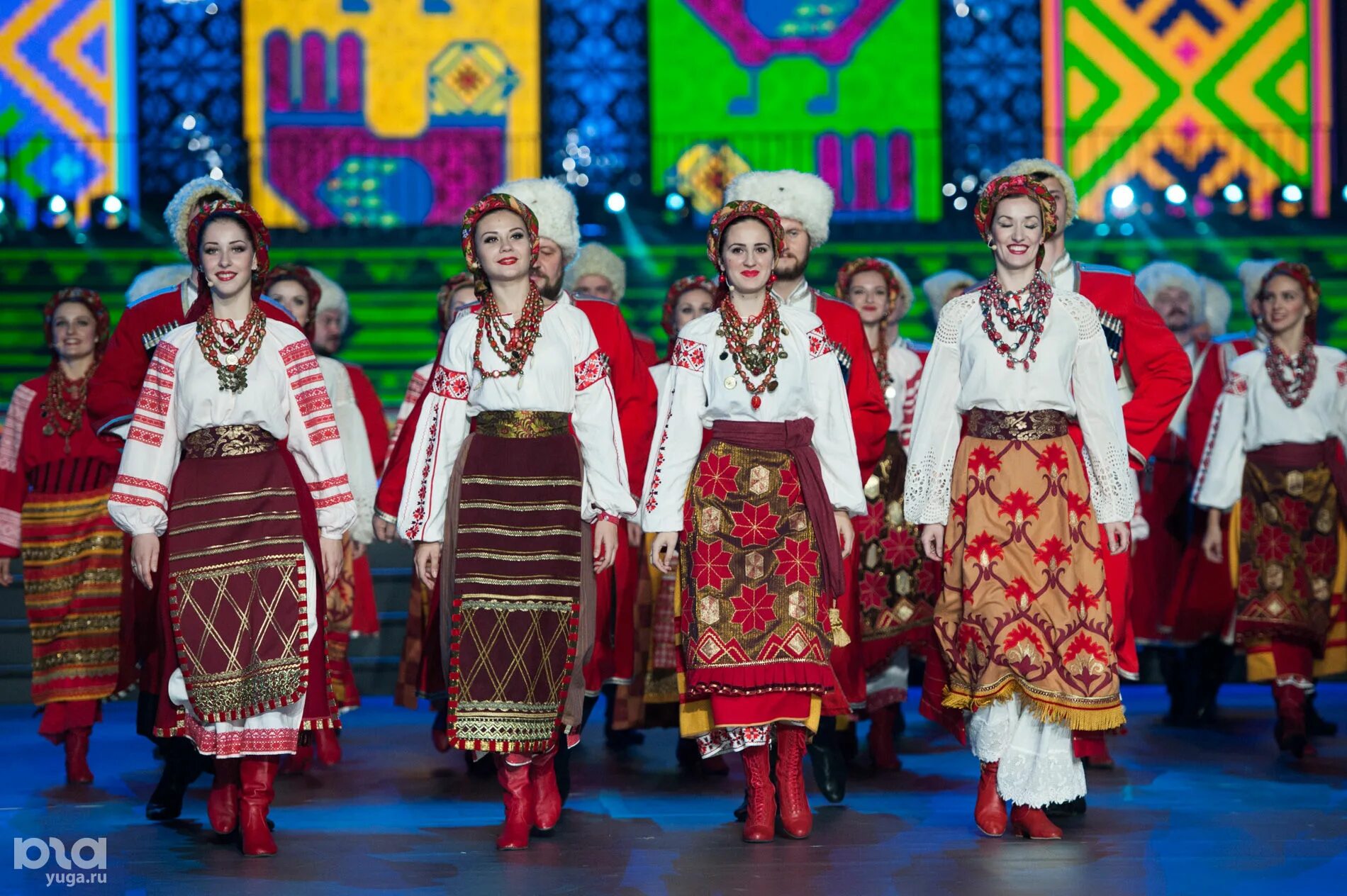 Вологодские традиции. Всероссийский фестиваль народной культуры москва. Наследники традиций вологда. Волжское подворье фестиваль. От волги до дона фестиваль.