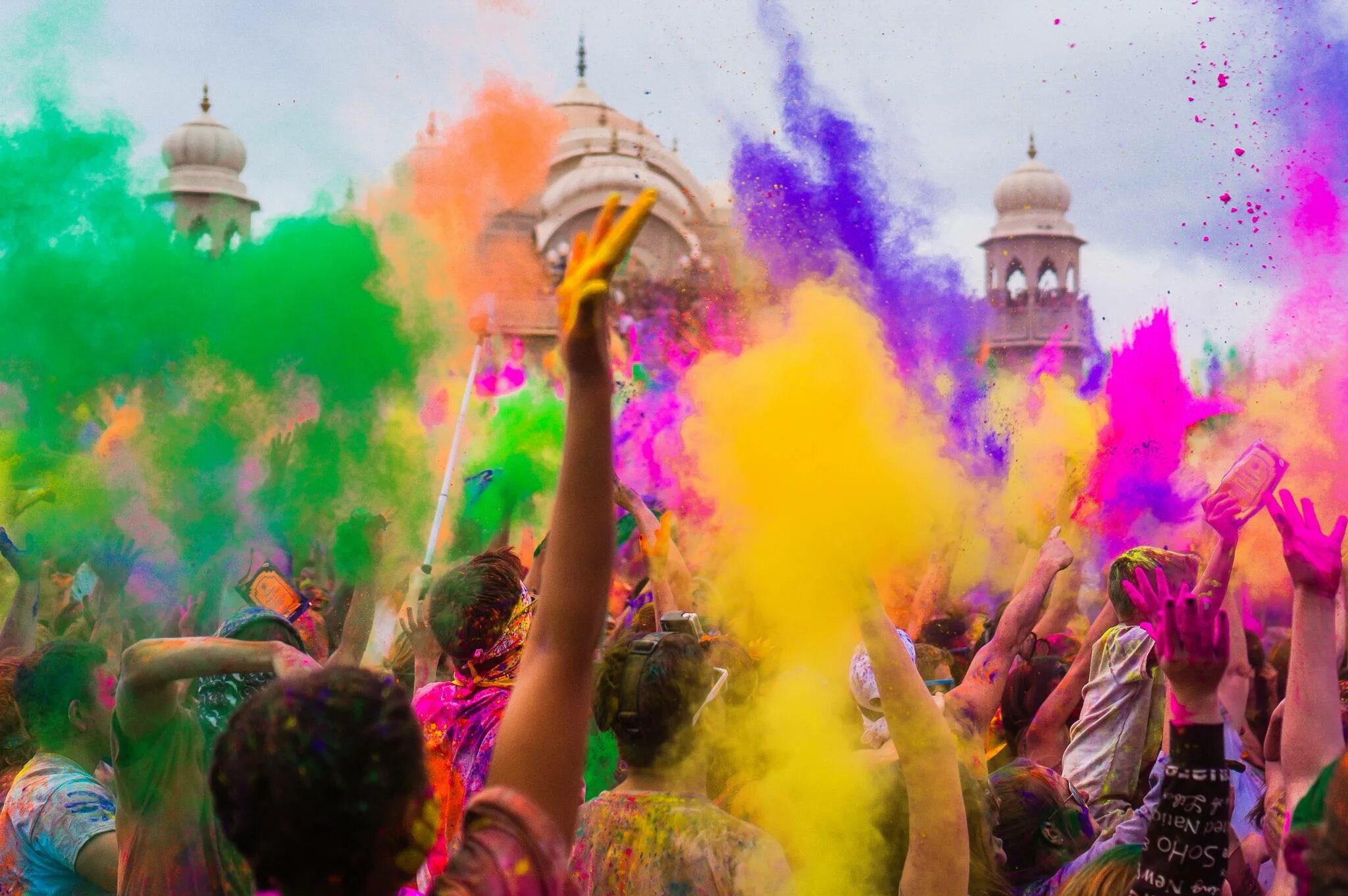 Холи в Индии. Праздник красок Холи в Индии. Индийский фестиваль красок Холи. Холе фестиваль красок