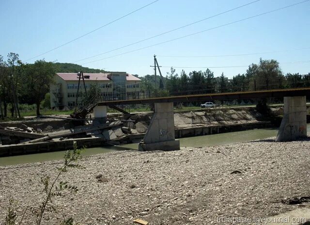 Новомихайловка украина последние новости. Селе Новомихайловка в ДНР. Новомихайловка Марьинский район. Новомихайловка Донецкая область Марьинский район. С Новомихайловка Чугуевский район.