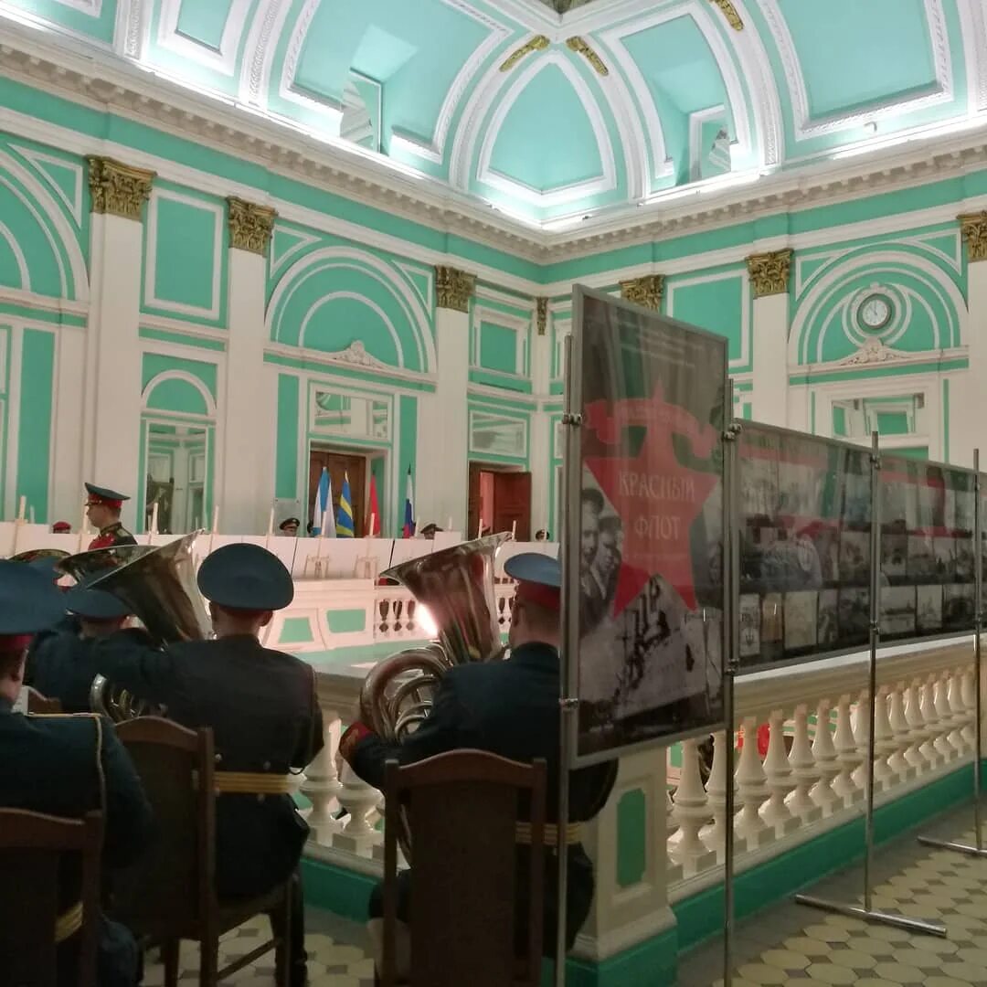 дом офицеров североморск. дом офицеров юво ростов на дону. выставка в доме офицеров. выставка в доме офицеров. дом офицеров выставка.