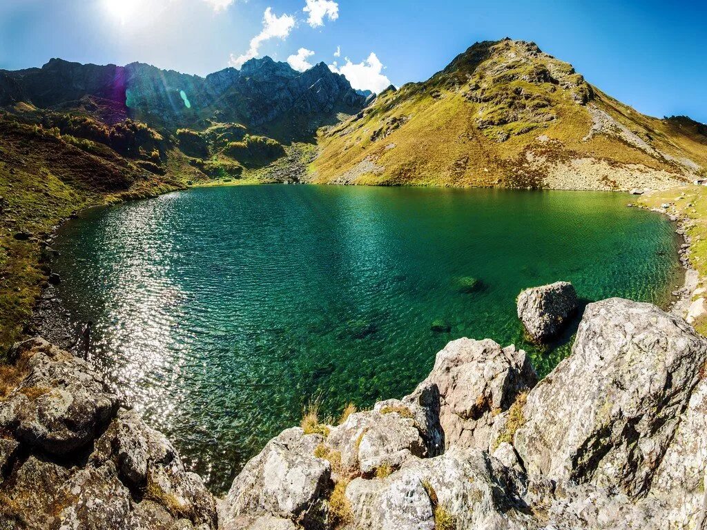 бездонное озеро архыз. озеро голубое высота над морем. голубые озёра татарстан дайвинг. большое имеретинское озеро. озеро церик-кель.