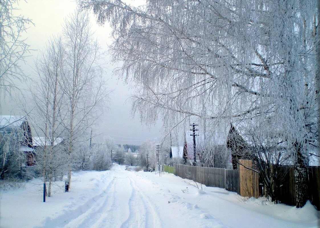 деревня биктулка пермский край. чурачики деревня. село зимой. зимняя дорога в деревне. улица в деревне зимой.
