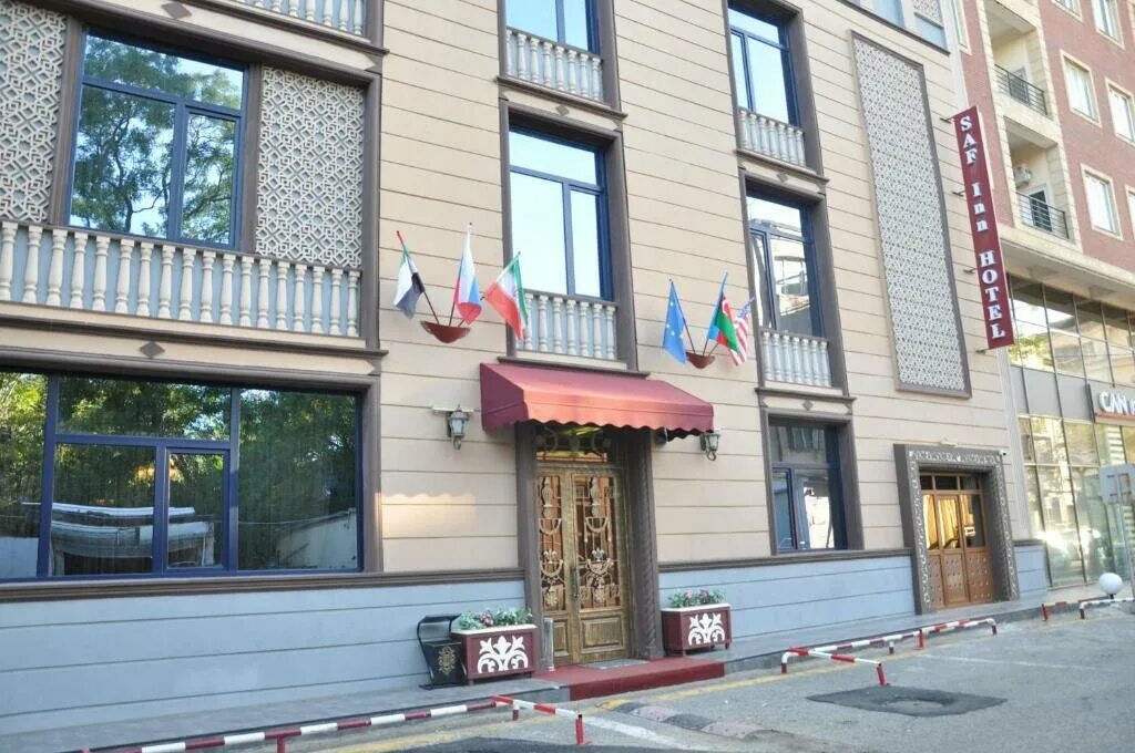 Апартаменты баку. Mildom hotel. Point hotel baku. Mildom hotel baku. Алматы назарбаева 118.
