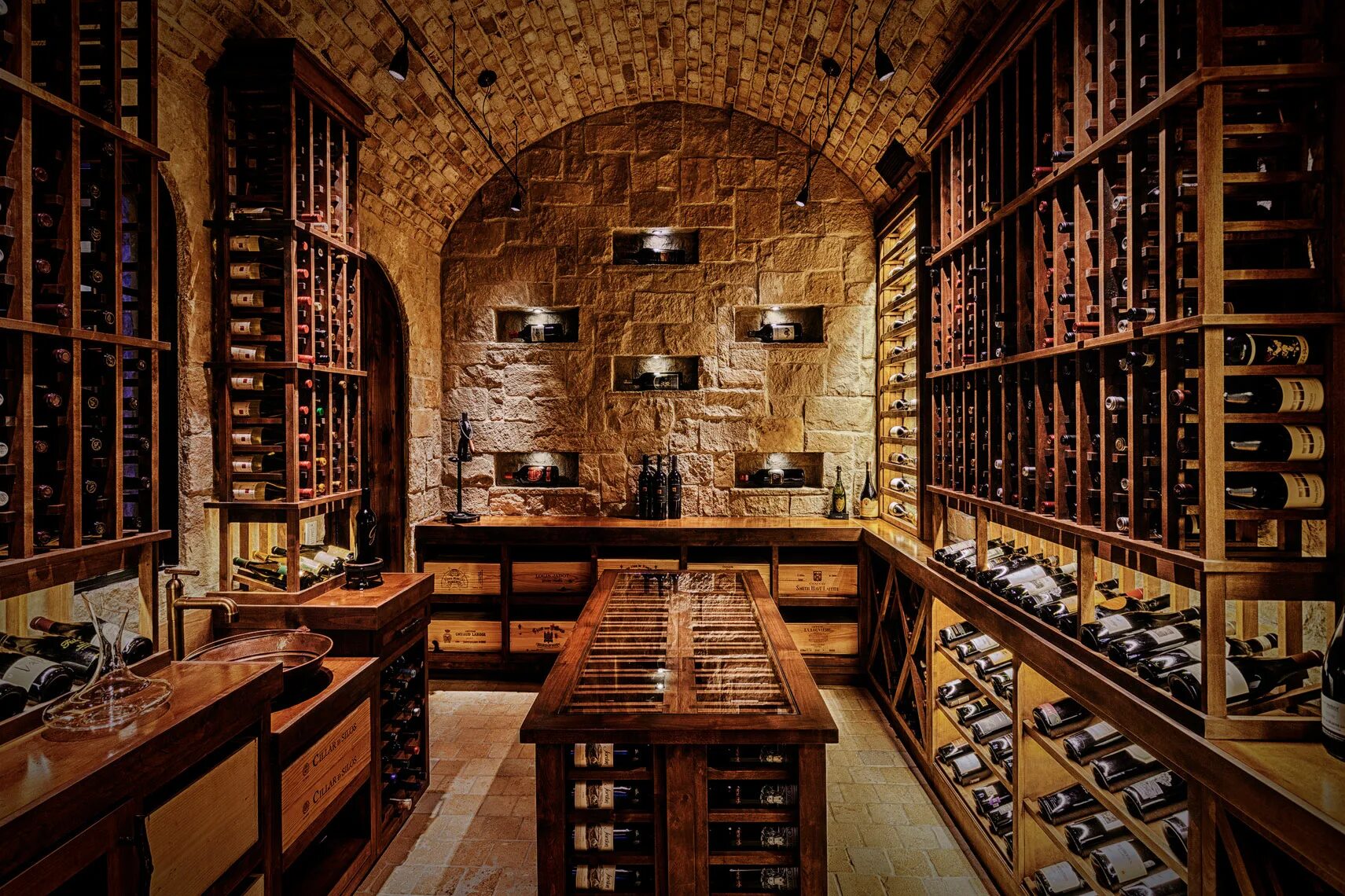 Wine build. Винный погребок вино wine cellar. замок карлштейн винный погреб. винный погреб мрия. винный погреб арзак ресторан.