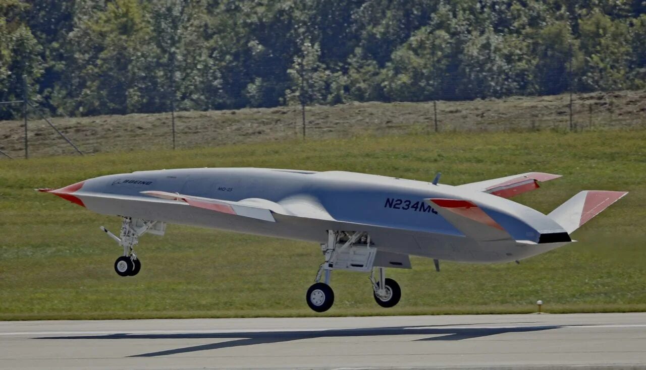 Mq-25. Беспилотник mq-25a stingray. Бпла 25 сентября. Mq-25 stingray uav. Атака бпла воронеж.