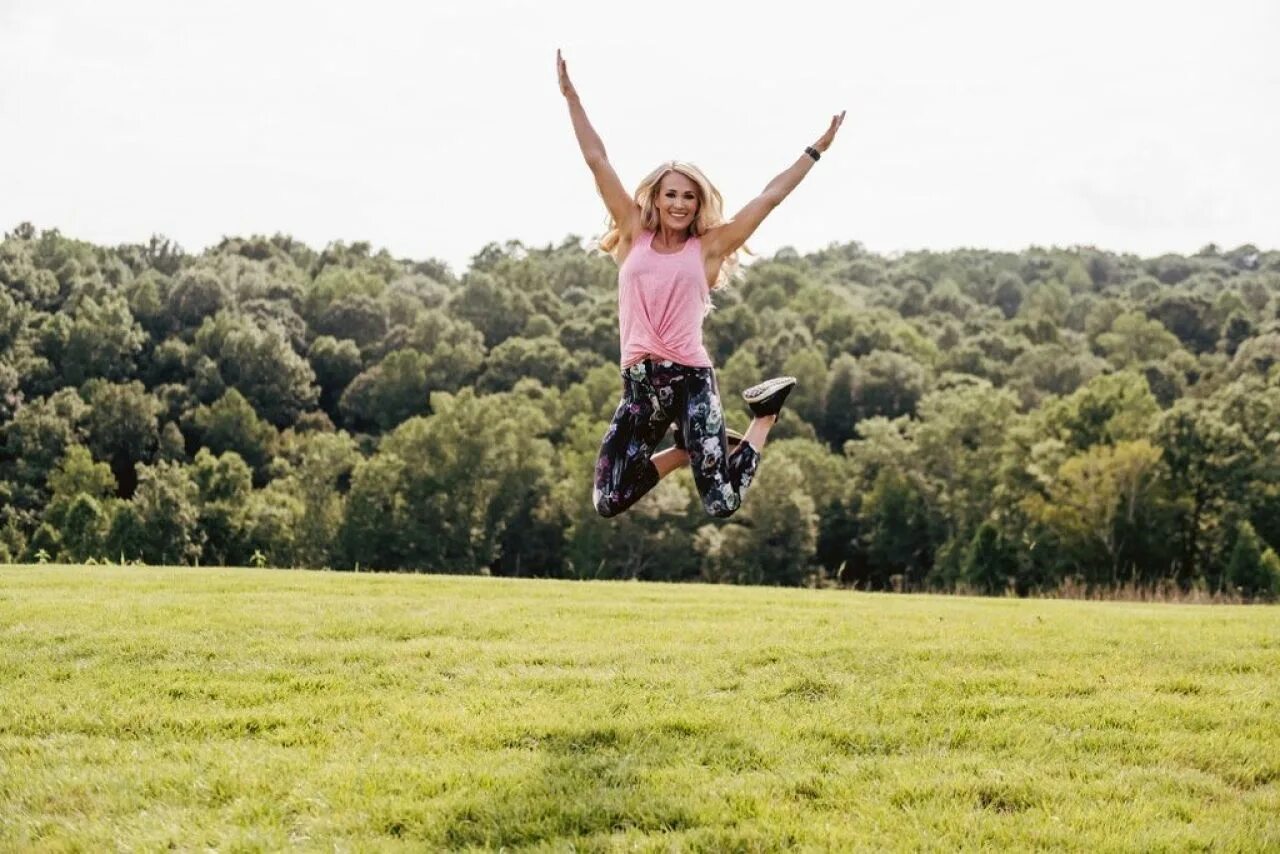 To make a jump. Jumping. the jump. под jump. jump for joy.