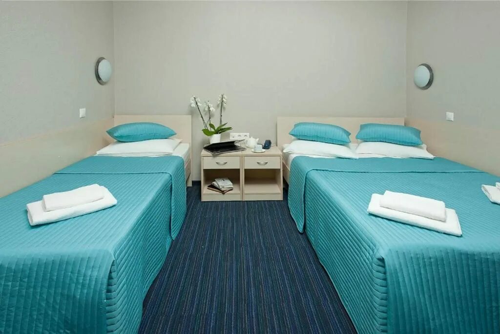 Novotel sheremetyevo airport. Radisson blu hotel, moscow sheremetyevo airport. Отель в долгопрудном. Атлант шереметьево. Рэдиссон блу шереметьево аэропорт.