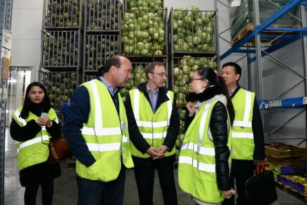 Форпост склад. Челябинск ул радонежская 15. Ярославль пожарского 70 б алиди. Зона разгрузки на рц. Челябинск ул радонежская 15.