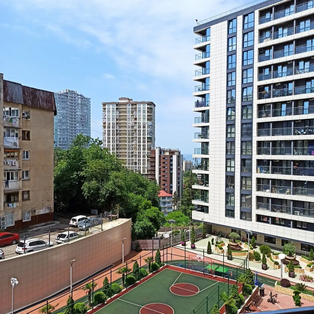 Сочи переулок горького 24 б сочи. Горького 24 сочи. Горького 24 сочи. Сочи переулок горького 24. Горького 24 сочи.