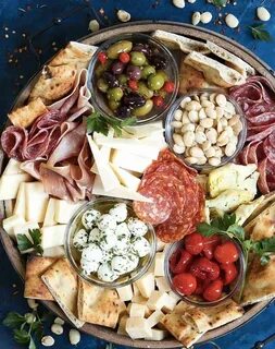 Приготовить закуски к вину