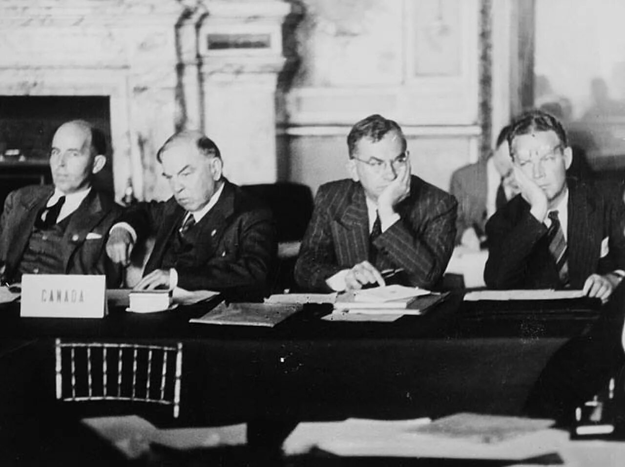 Парижская Мирная конференция 1946. Парижская Мирная конференция 1947. Париж 1919 Мирная конференция. Конференция в Париже 1947 года.