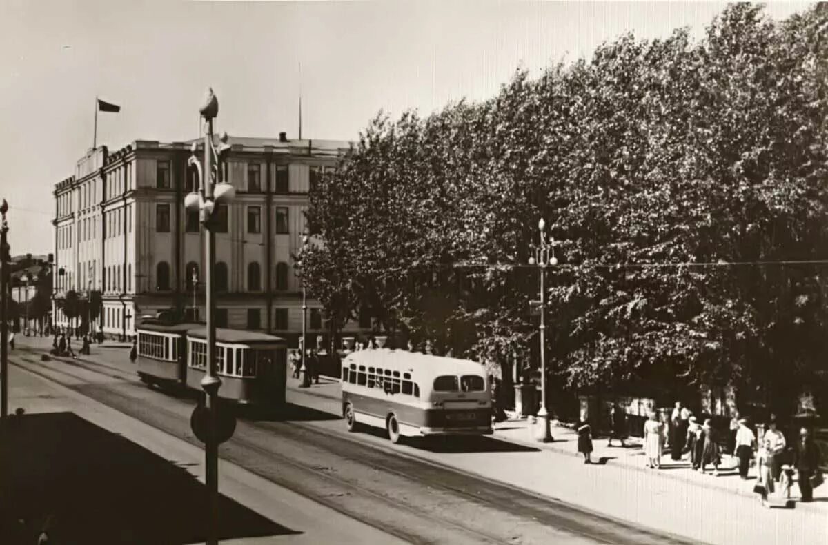 кинотеатр кристалл пермь. пермь 1971 год. пермь 1960-е. пермь 1960 годы. пермь 1960 годы.