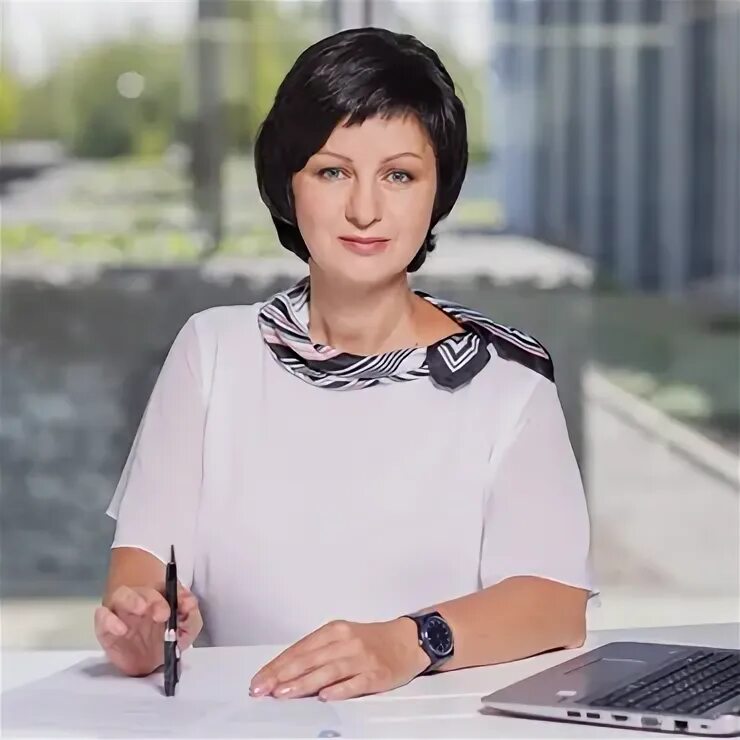 Акулова директор школы 444. Школа 444 москва. Директор 444. Директор 444. Директор школы 444 акулова москве.