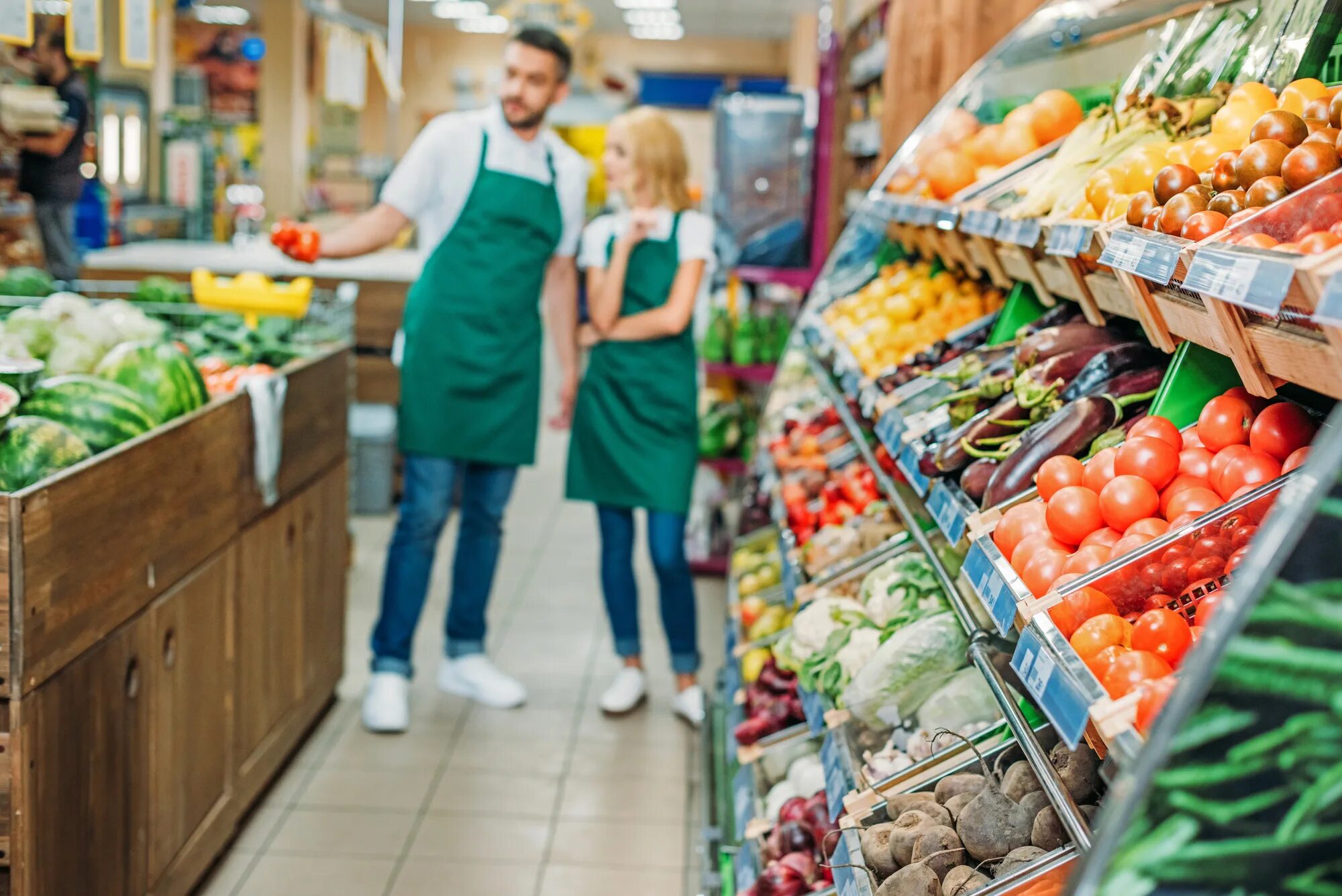 Продукты в супермаркете. Рынок продуктов питания. Продуктовый Ритейл. Розничный рынок это. Организации торговля пищевыми продуктами