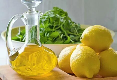Оливковое масло и сок лимона