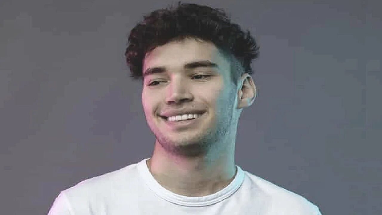 Росс зубы. Adin ross. adin ross net worth. adin ross height. adin ross зубы.