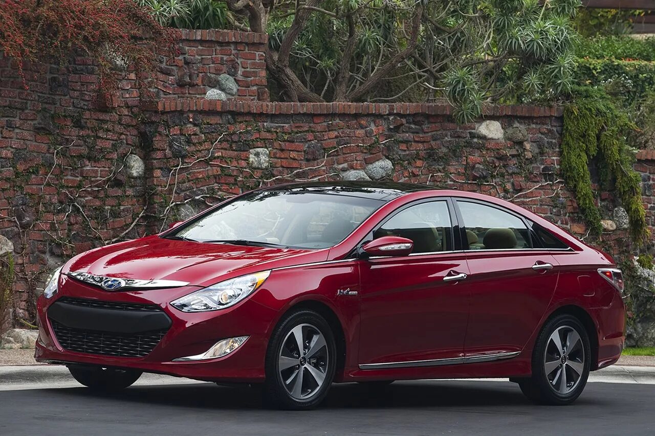 Хендай соната 6. Соната картинки. Hyundai соната 2020. Хендай соната 2012 красная. Hyundai sonata 2011.