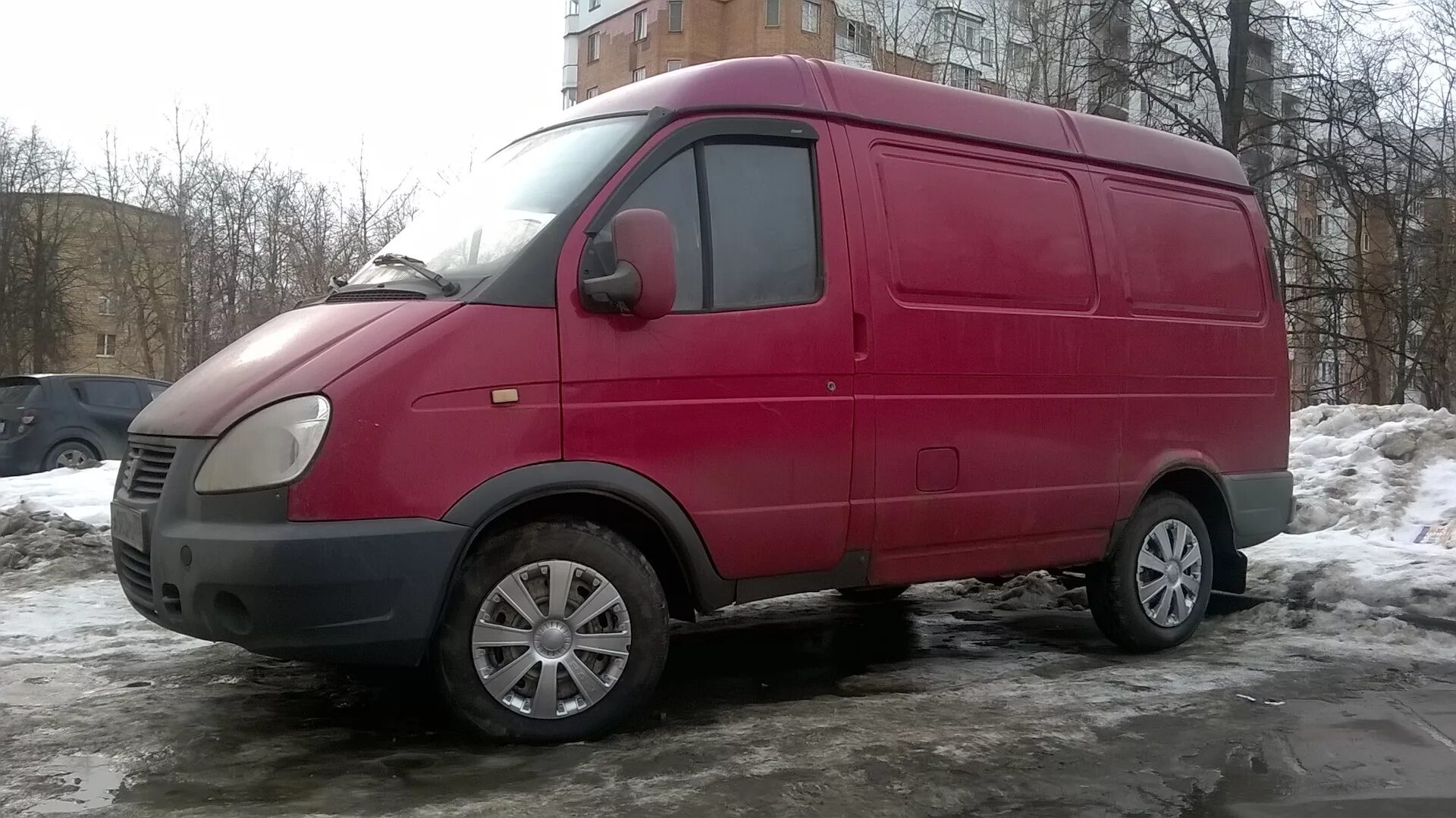 Колпаки на соболь. ГАЗ 2752 Соболь на колпаках. Соболь 2752 r16. Колпаки r16 ГАЗ Соболь. ГАЗ Соболь 3035fn.