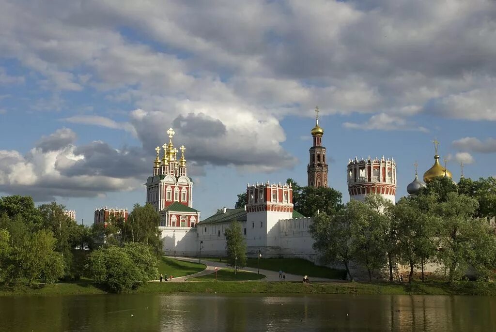 Подворье новодевичьего монастыря