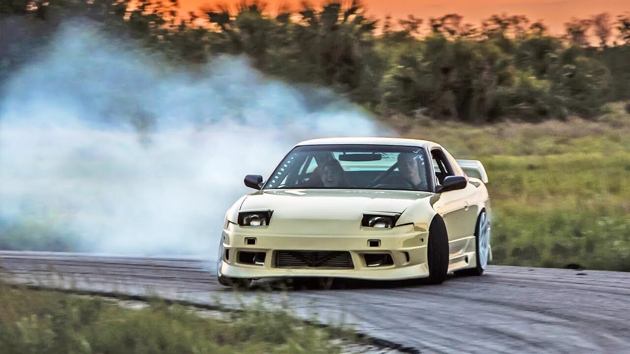 Mine drift. Nissan s13 Drift. 240sx Drift. Adam LZ s15. Adam LZ s15 Drifting.