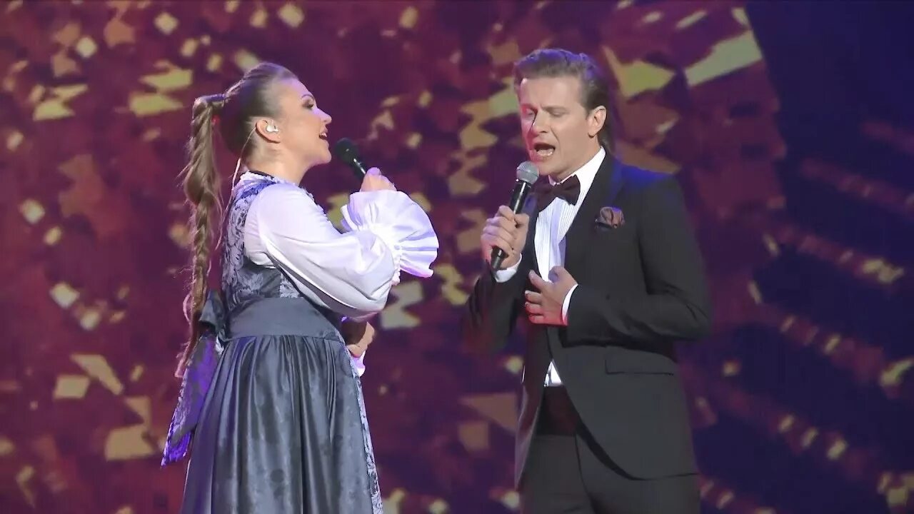 Девятова и матвейчук атакую. Девятова и матвейчук атакую