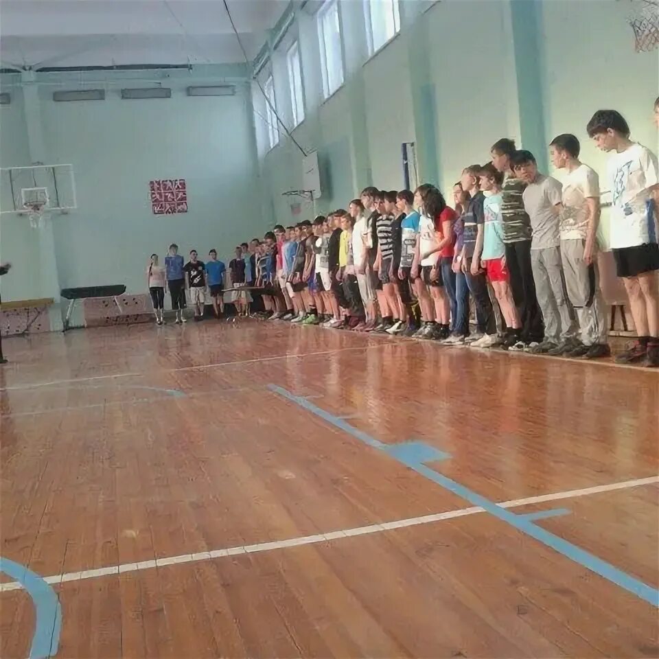 Школа 301 фрунзенского района санкт-петербурга. Школа 301 купчино. 301 школа фрунзенского района. Школа 301 фото. Гбоу сош 301 санкт петербург.